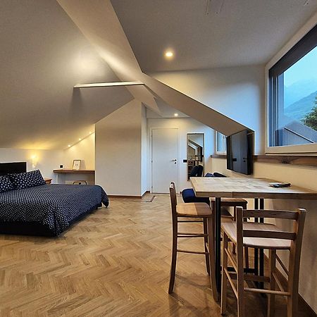 Residenza Laurum Манделло-дель-Ларио Экстерьер фото