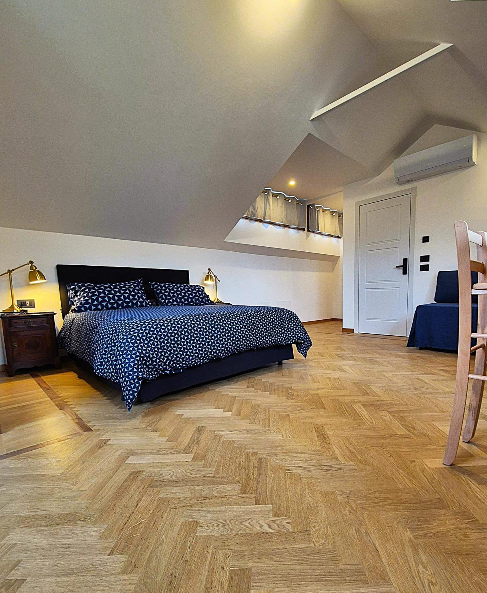 Residenza Laurum Манделло-дель-Ларио Экстерьер фото